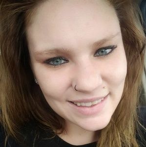 Meet your Posher, Kylee